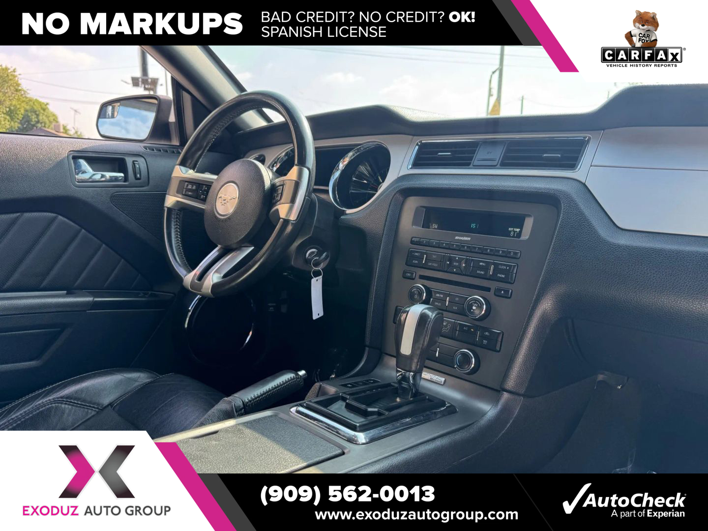 2014 Ford Mustang V6 Premium photo 12