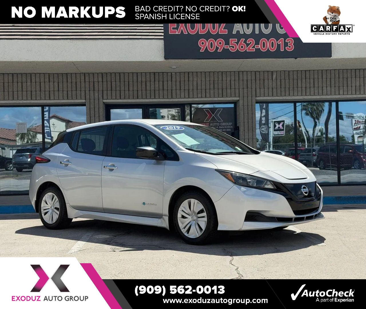 2019 Nissan Leaf S's photo
