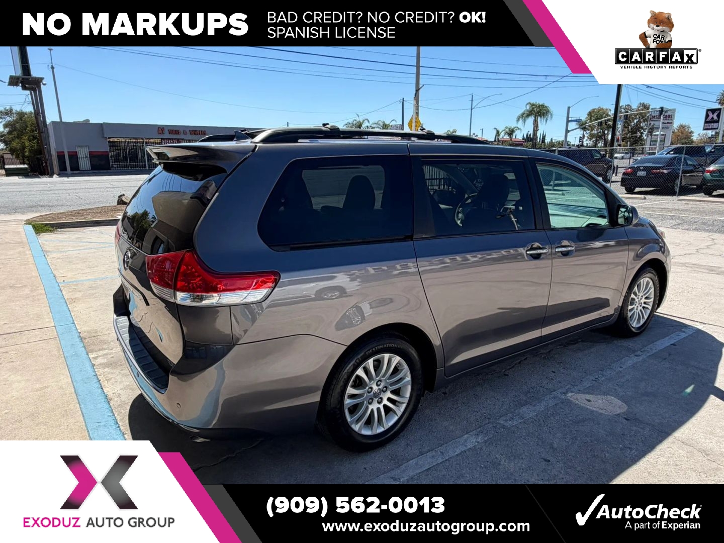 Photo 5 of this Toyota Sienna