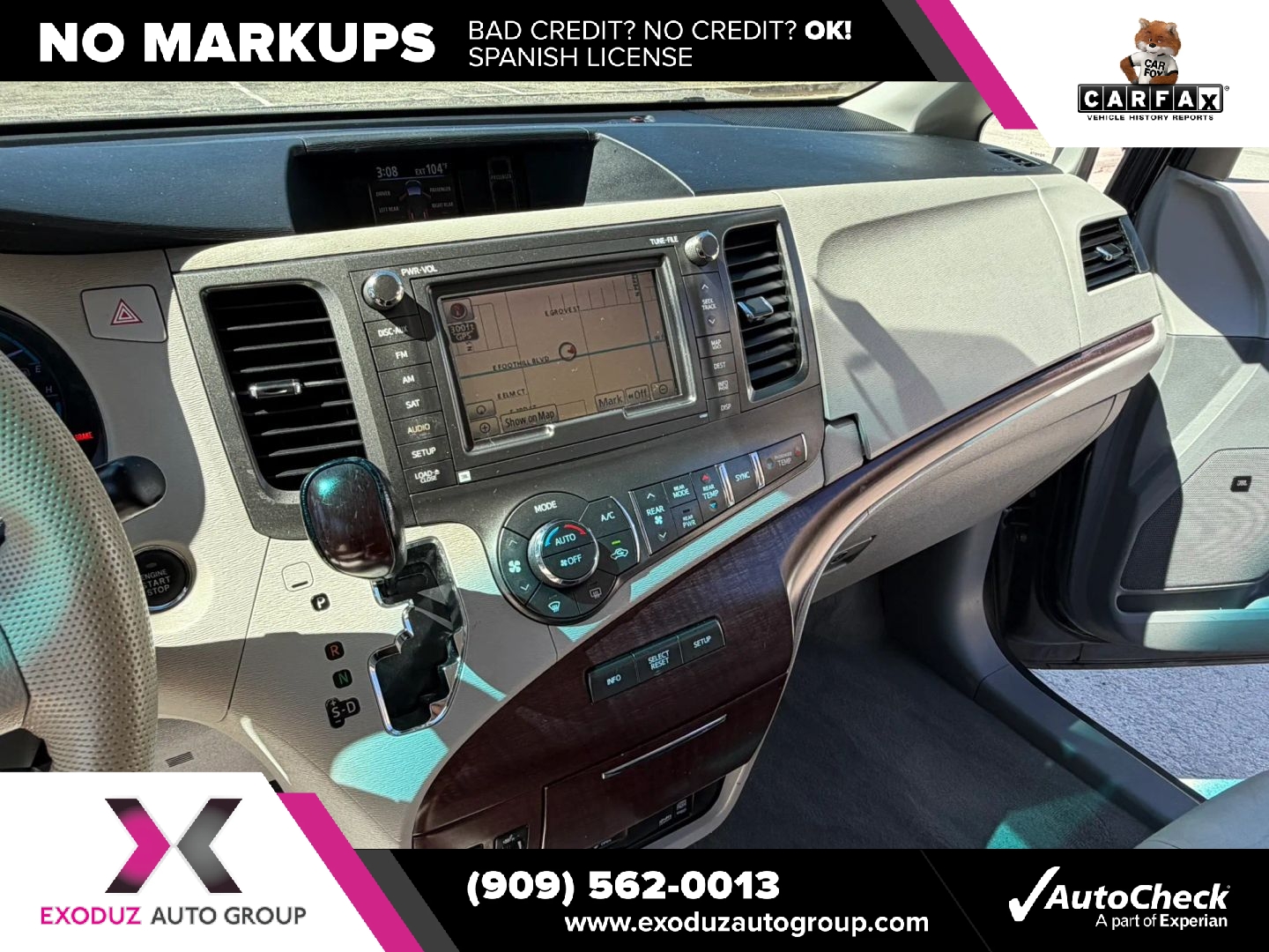 Photo 8 of this Toyota Sienna