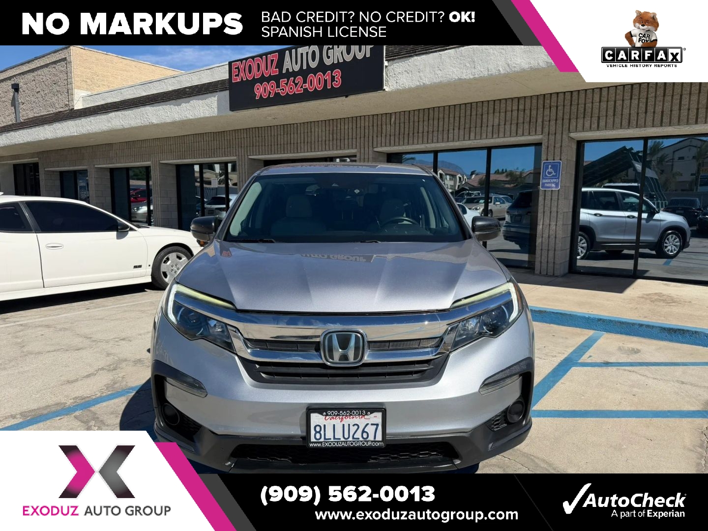 Photo 2 of this Honda Pilot
