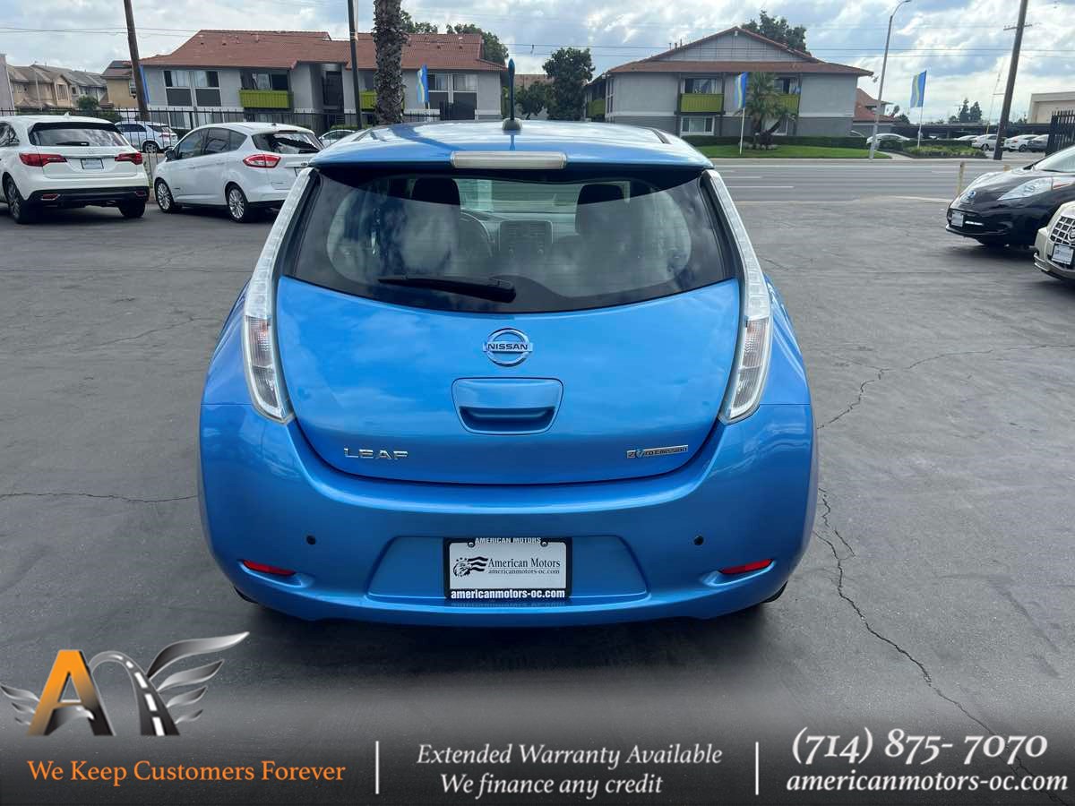 2013 Nissan LEAF S