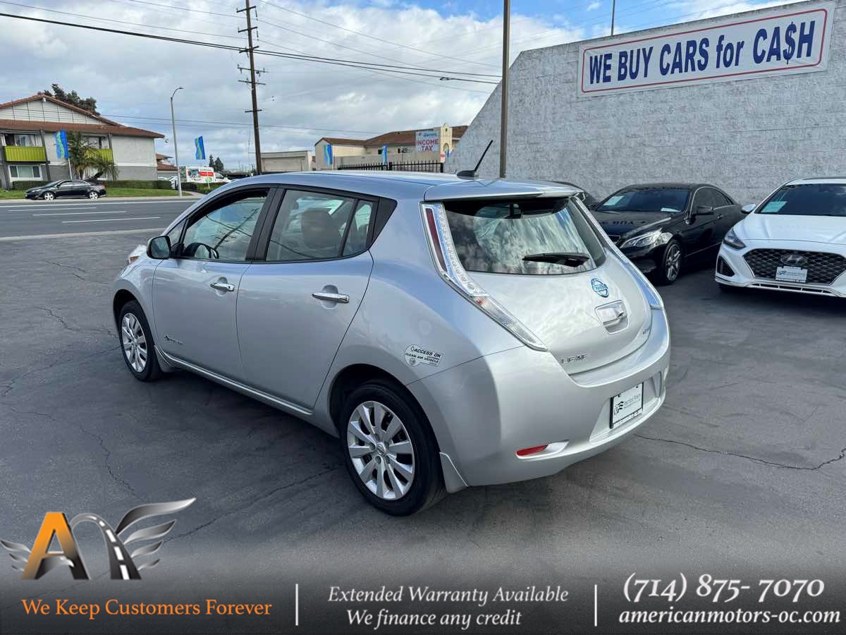2015 Nissan LEAF