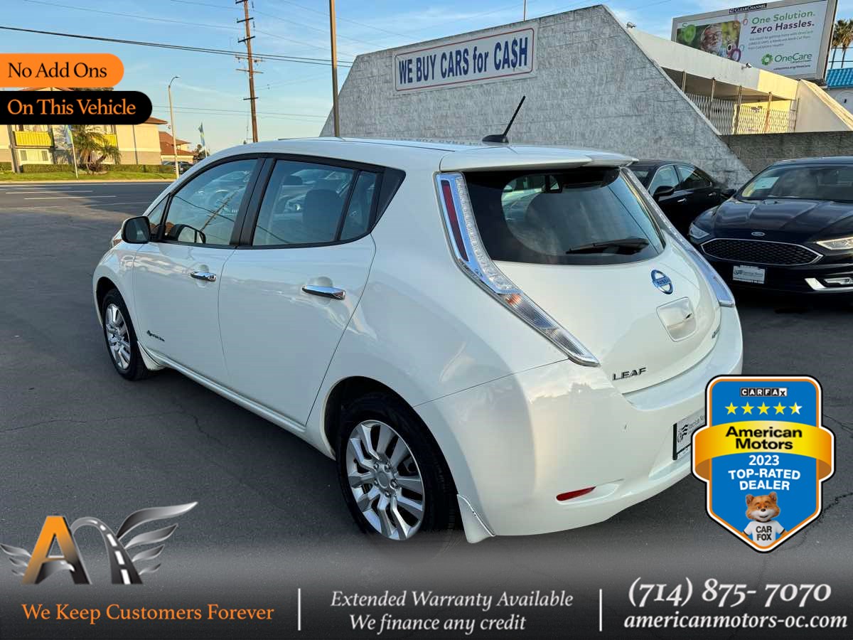 2016 Nissan LEAF S