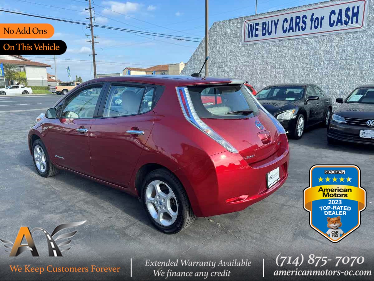 2011 Nissan LEAF SL