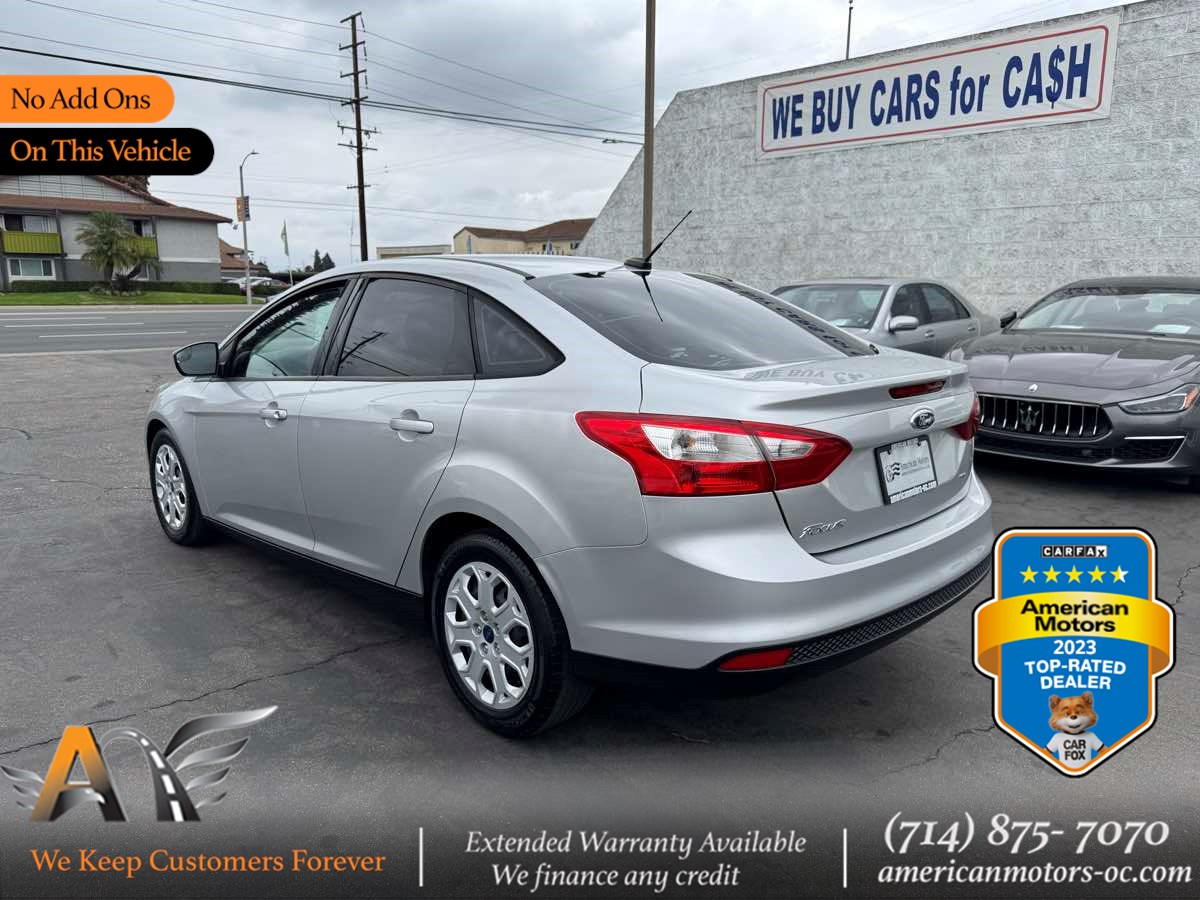 2012 Ford Focus SE