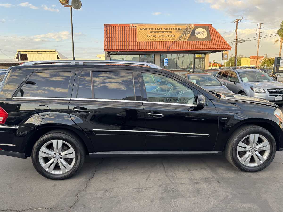 2012 Mercedes Benz GL 350 BlueTEC photo 4