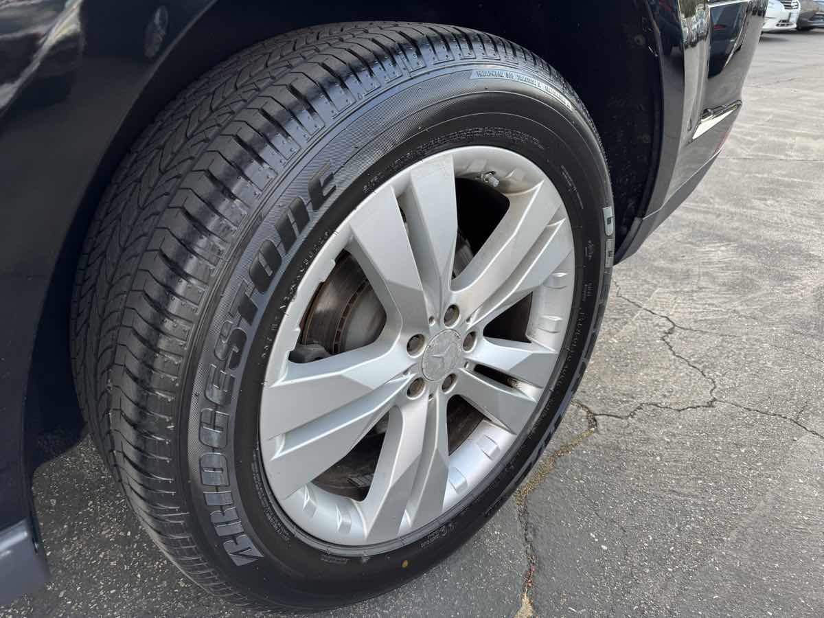 2012 Mercedes Benz GL 350 BlueTEC photo 12