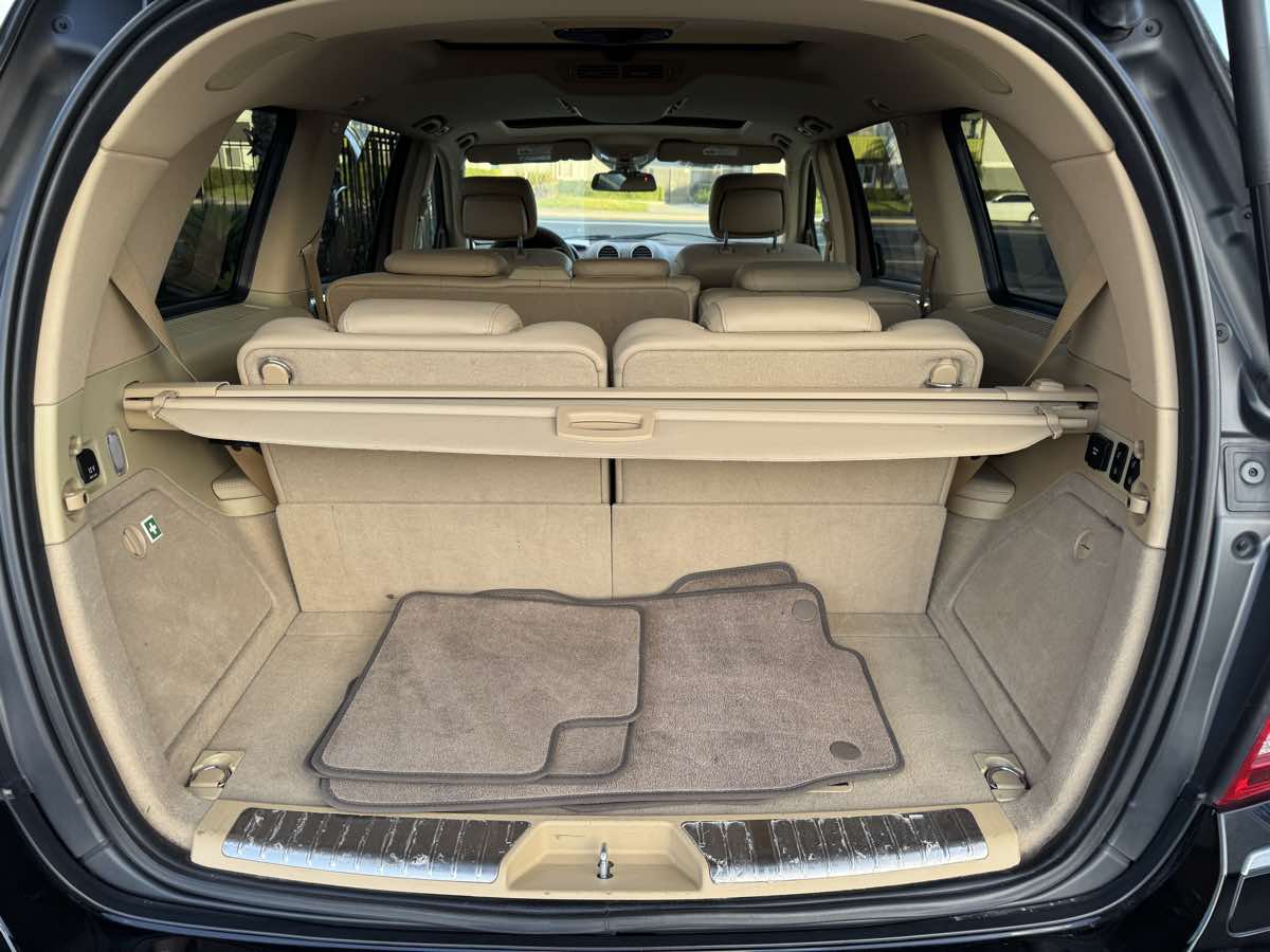 2012 Mercedes Benz GL 350 BlueTEC photo 17