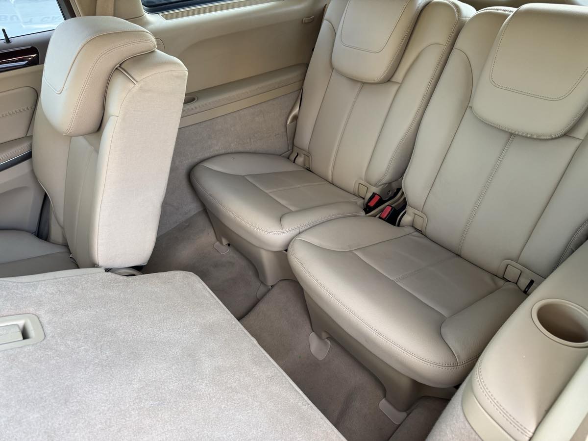 2012 Mercedes Benz GL 350 BlueTEC photo 22