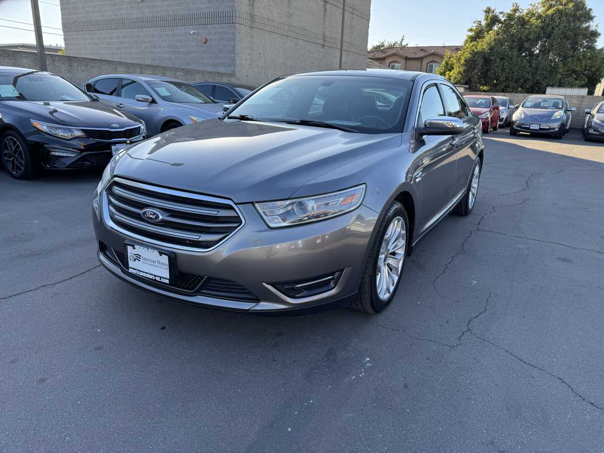 Sold 2013 Ford Taurus Limited in Stanton