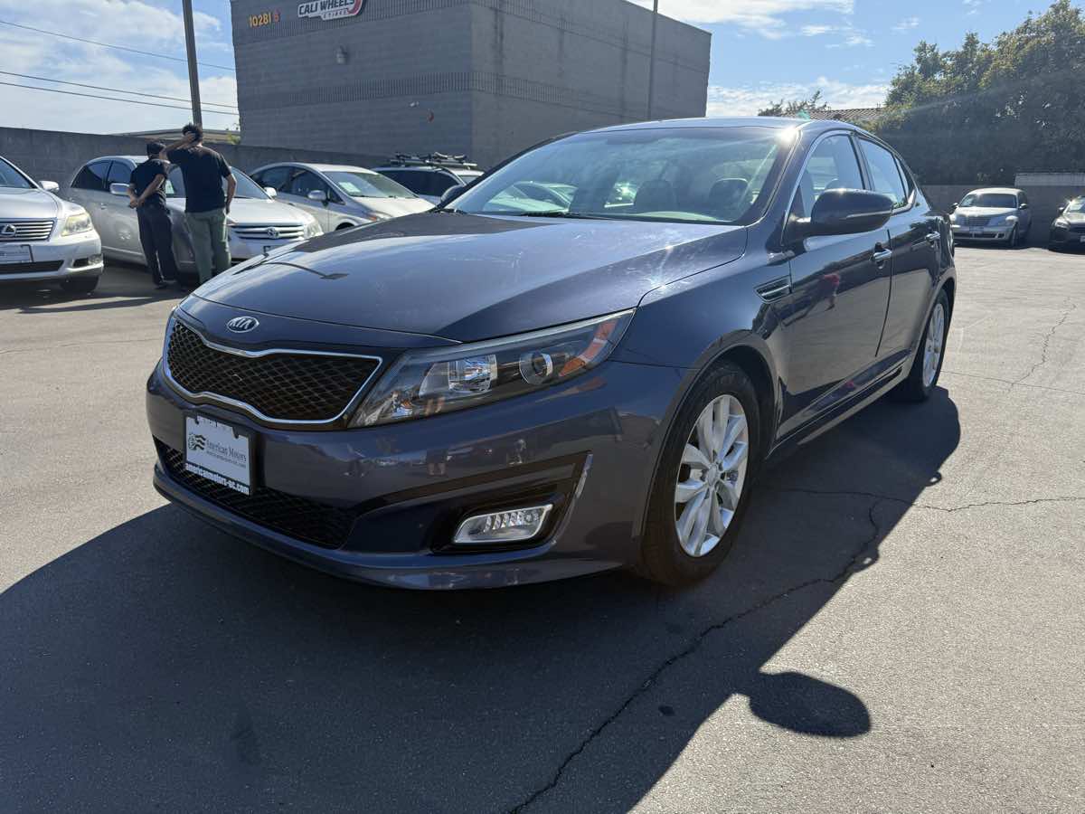 2015 Kia Optima EX photo 12