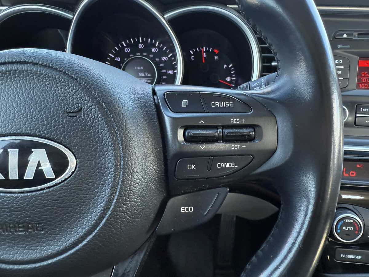 2015 Kia Optima EX photo 20