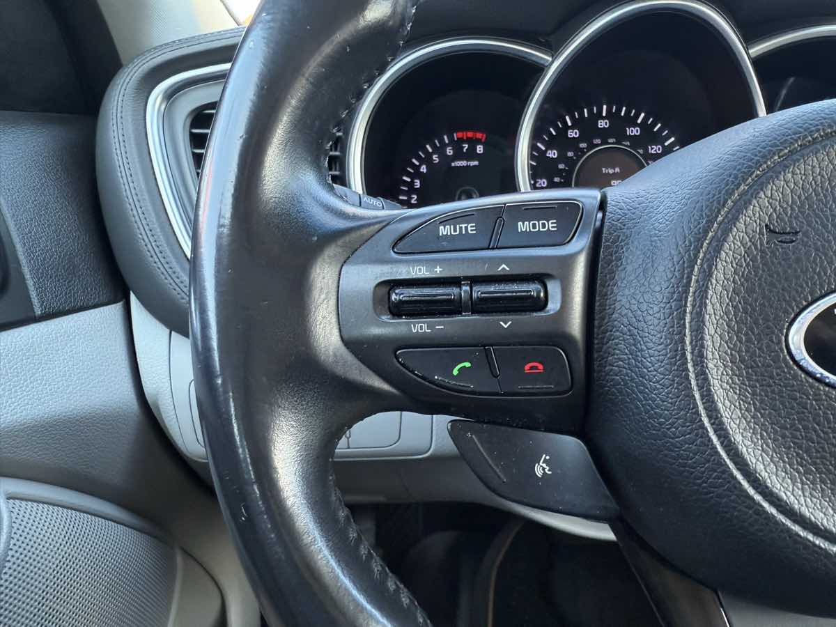2015 Kia Optima EX photo 21