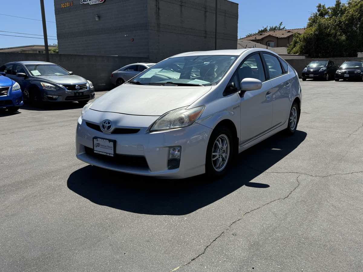2010 Toyota Prius Four SE photo 8