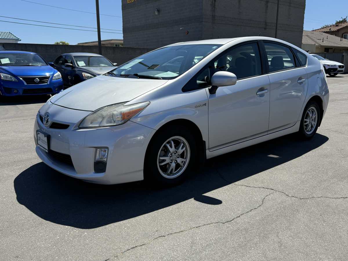 2010 Toyota Prius Four SE photo 9