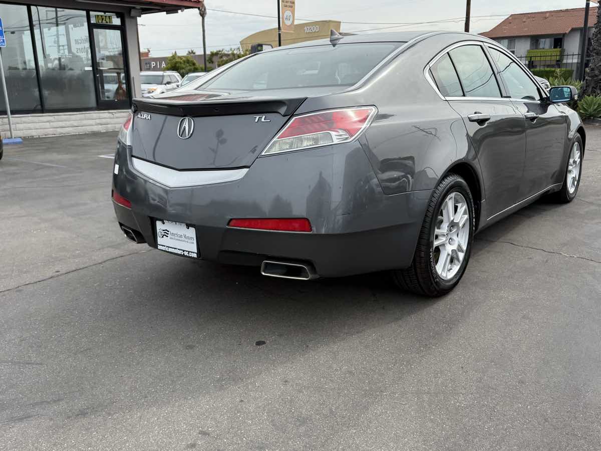 2010 Acura TL Technology photo 14