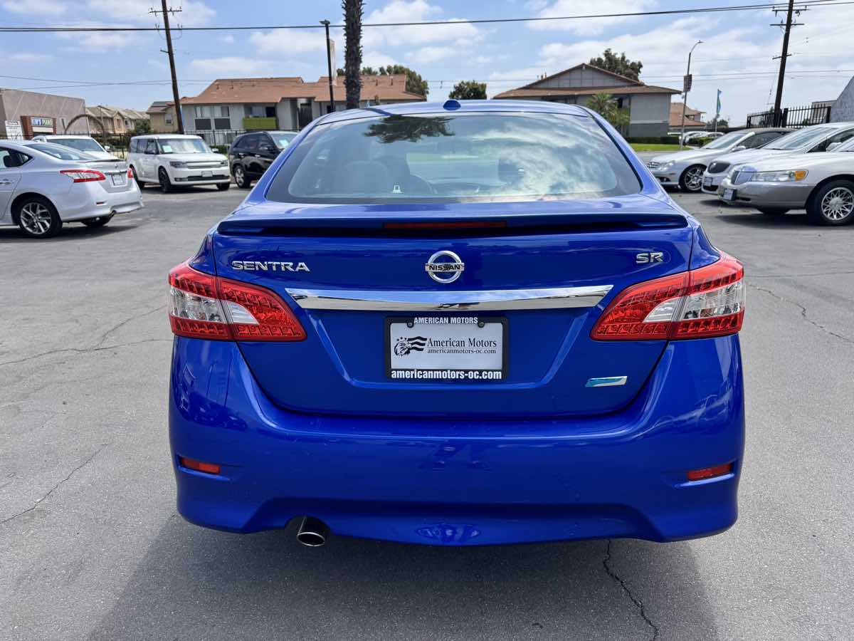 2014 Nissan Sentra SR photo 2