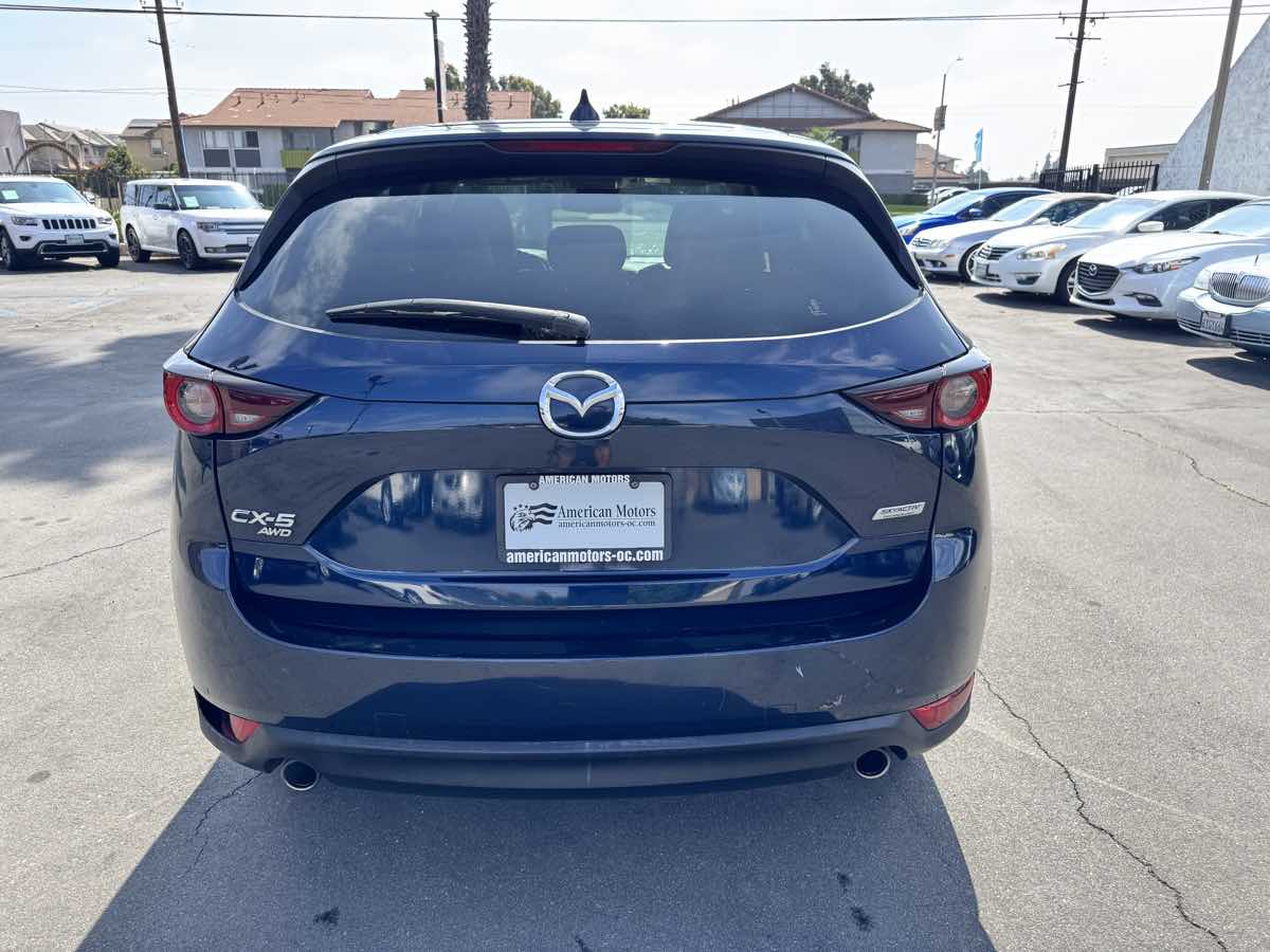 2018 Mazda CX-5 Touring photo 2