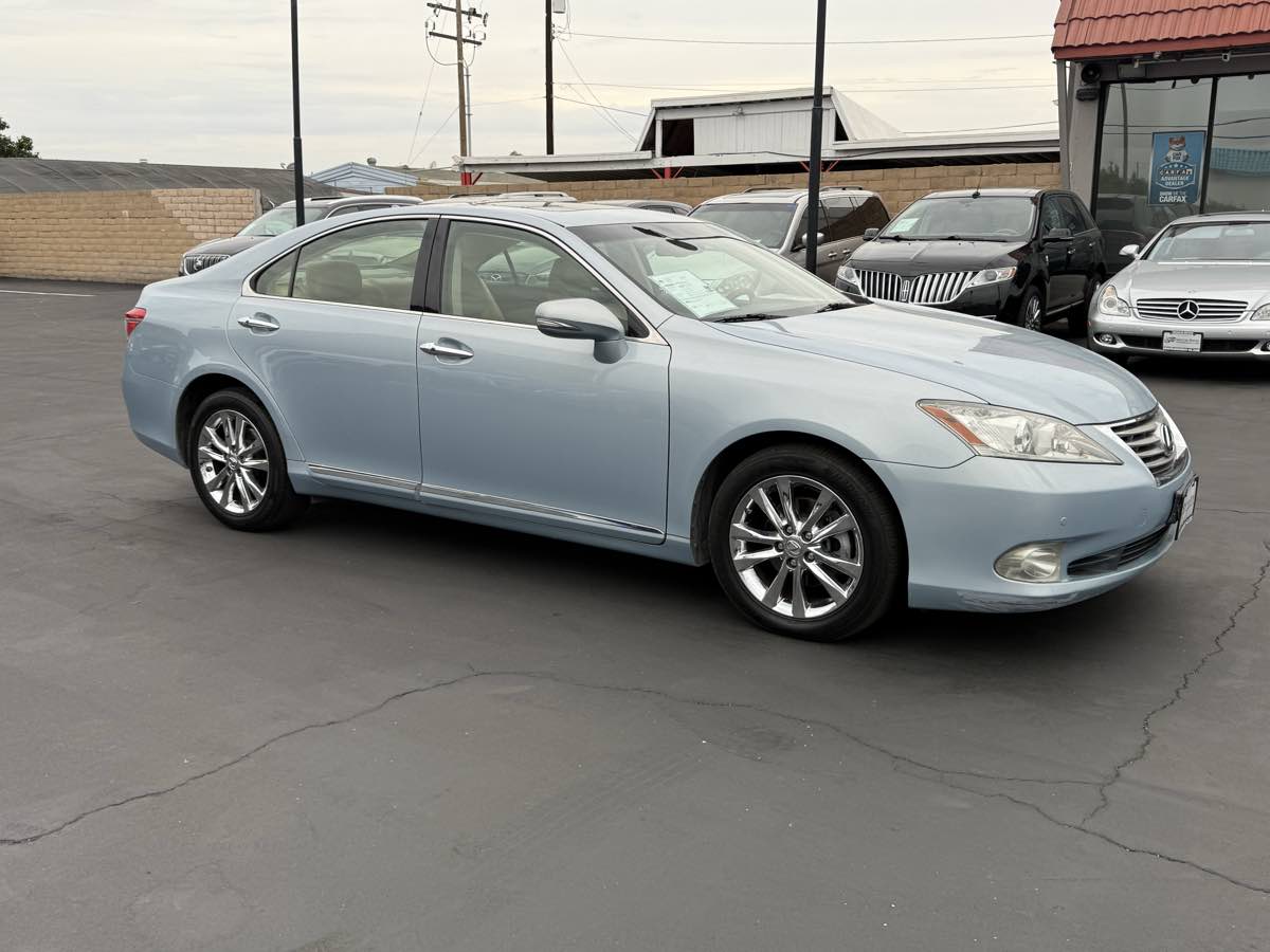 2012 Lexus ES 350 photo 8