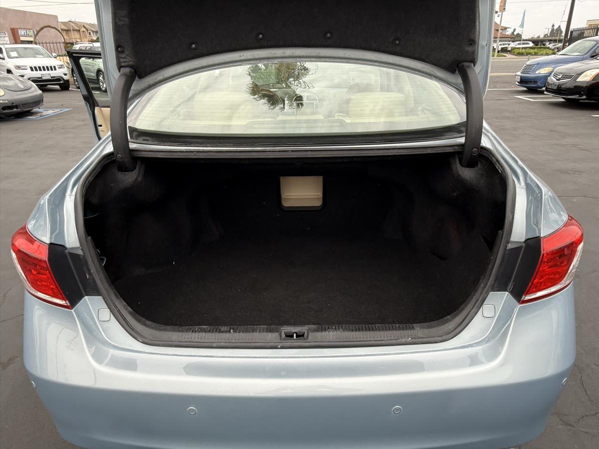 2012 Lexus ES 350 photo 22
