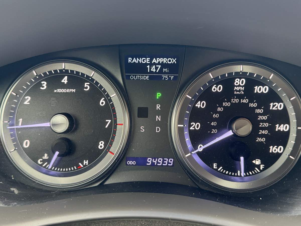 2012 Lexus ES 350 photo 29
