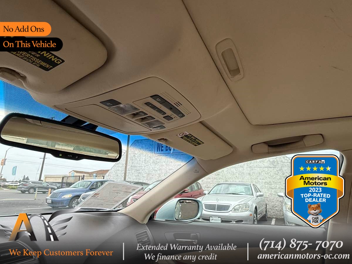 2012 Lexus ES 350 photo 32