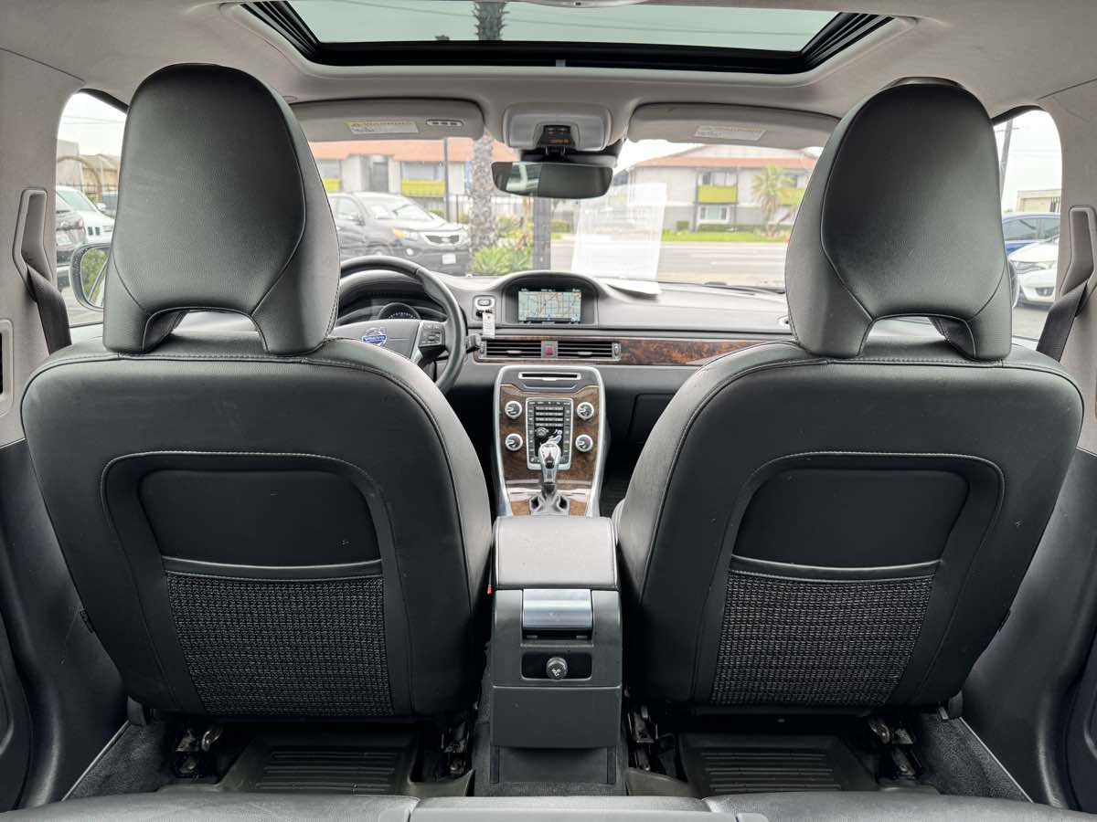 2016 Volvo XC70 T5 Drive-E Premier photo 18