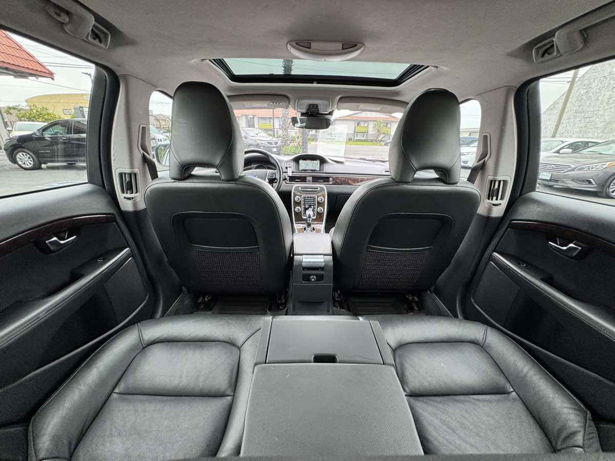 2016 Volvo XC70 T5 Drive-E Premier photo 19
