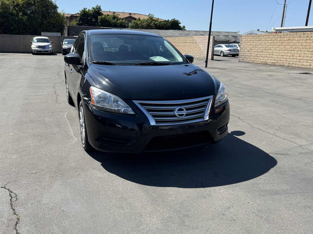 2015 Nissan Sentra S photo 10