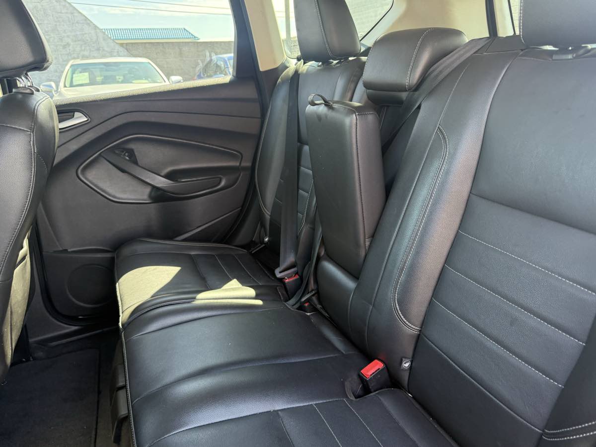2013 Ford Escape SEL photo 19