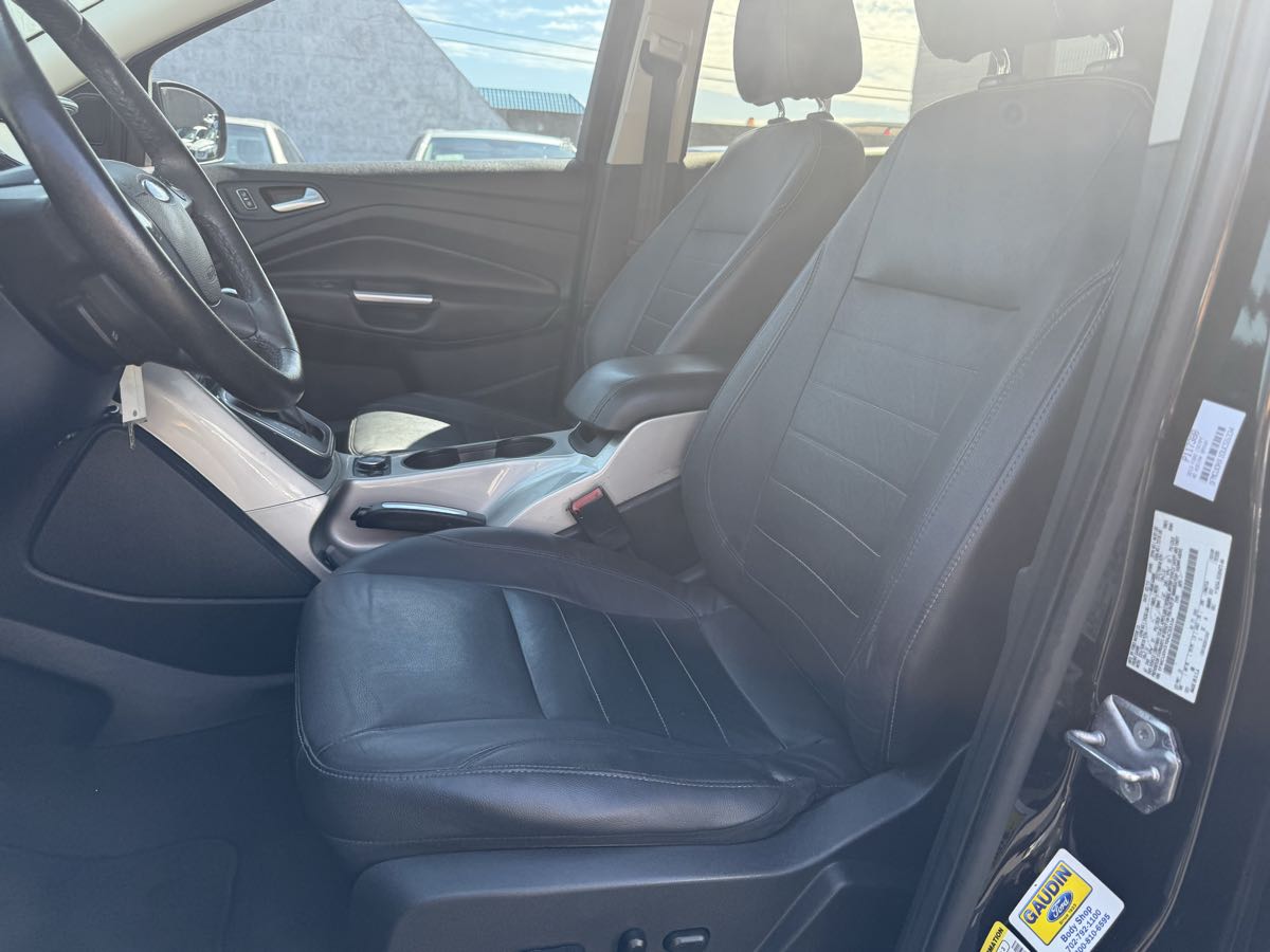 2013 Ford Escape SEL photo 25