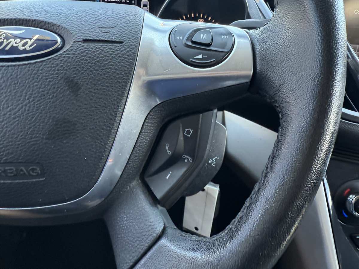 2013 Ford Escape SEL photo 28
