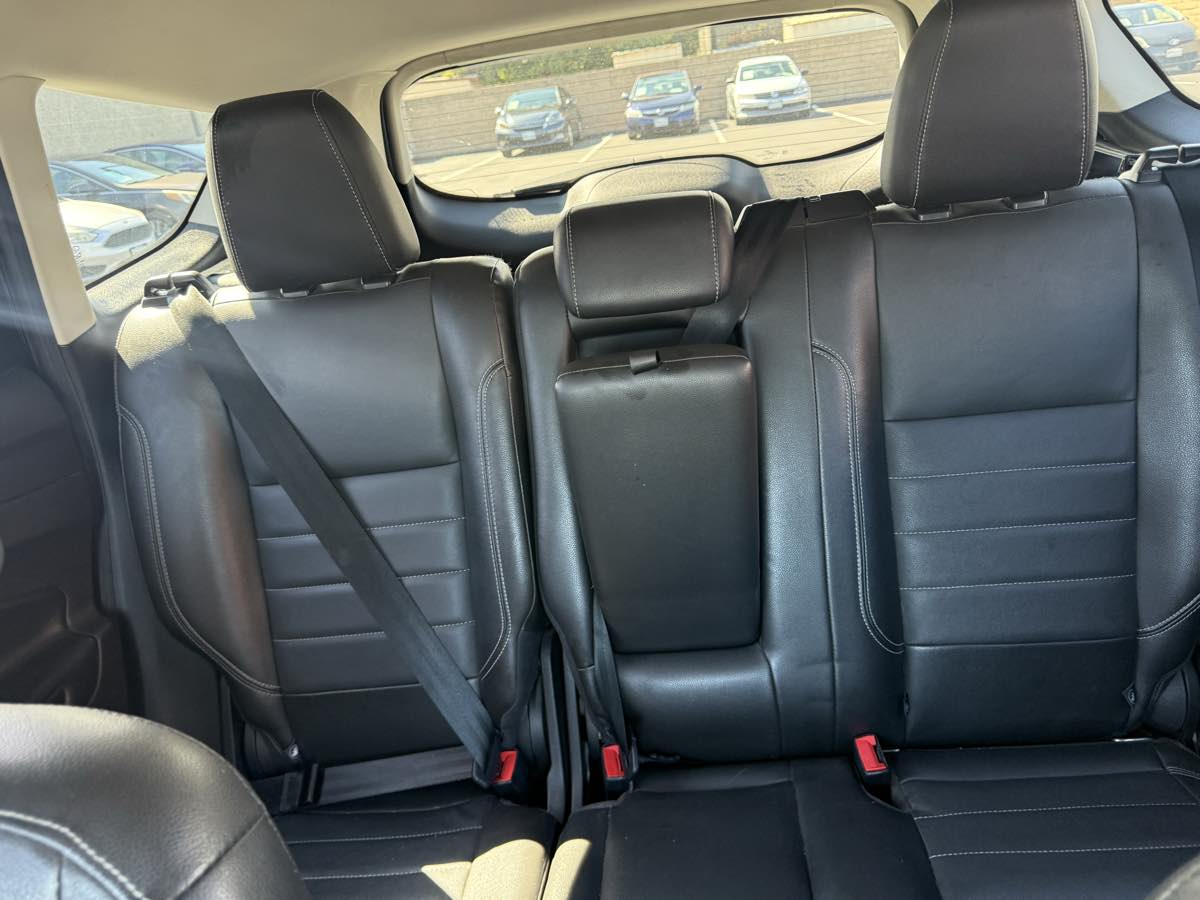 2013 Ford Escape SEL photo 38