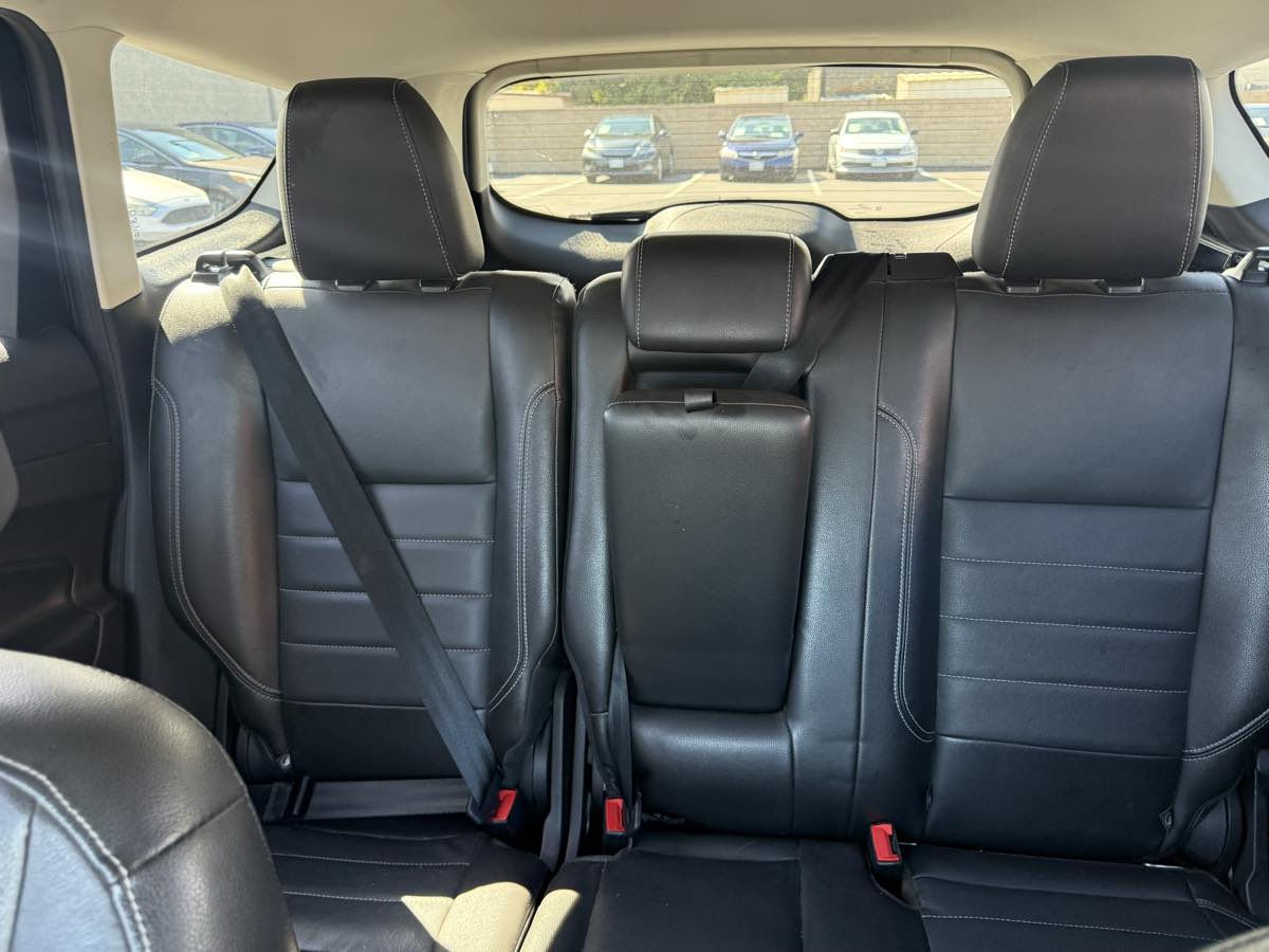 2013 Ford Escape SEL photo 39
