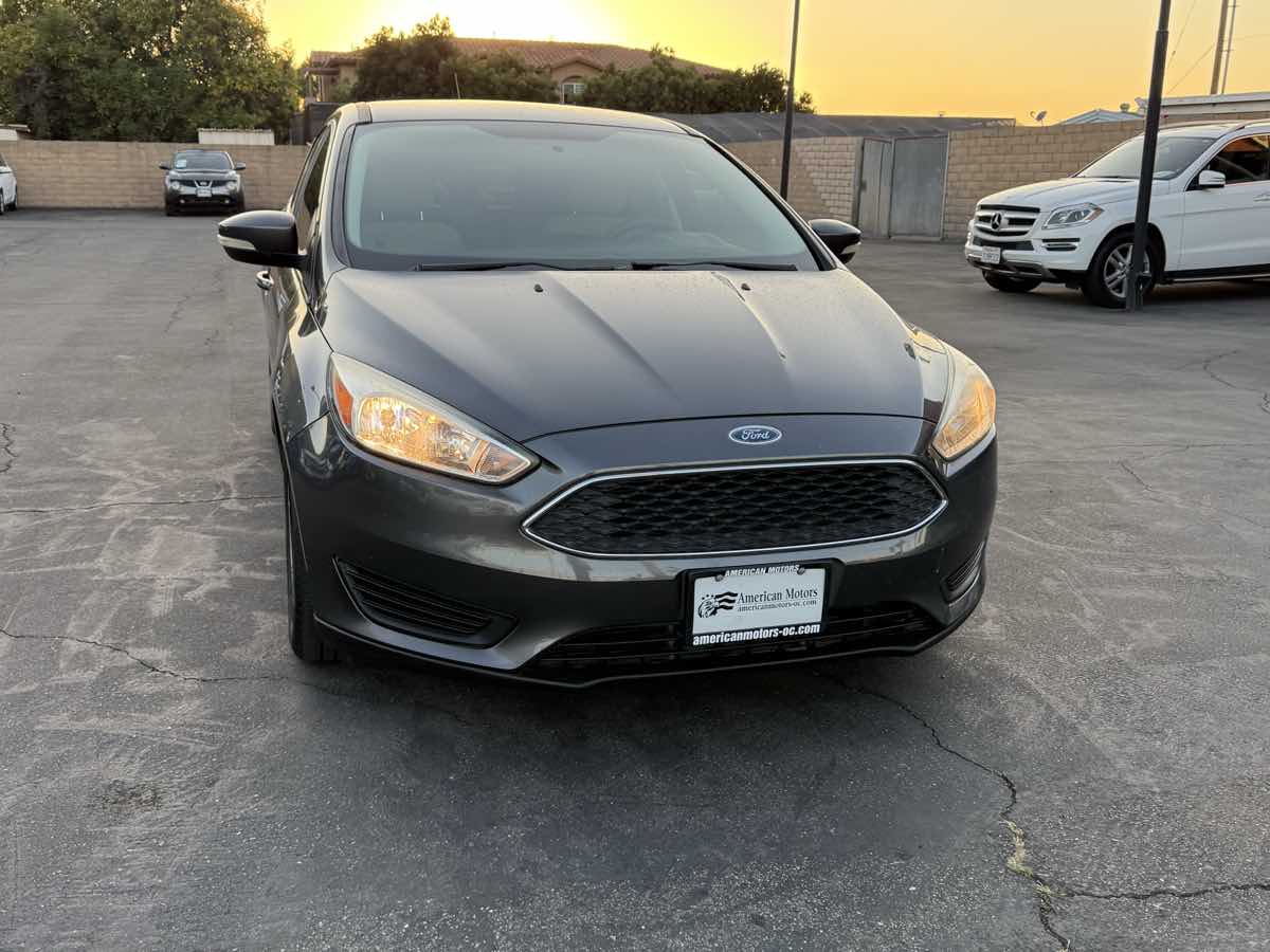2017 Ford Focus SE photo 10