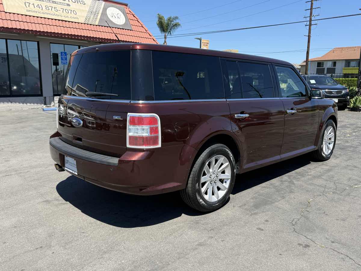 2009 Ford Flex SEL photo 5