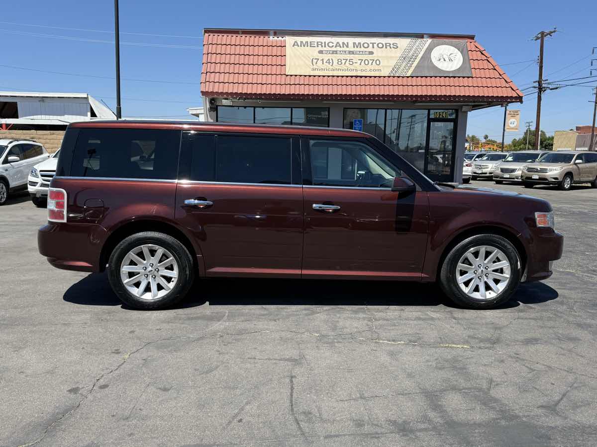 2009 Ford Flex SEL photo 6