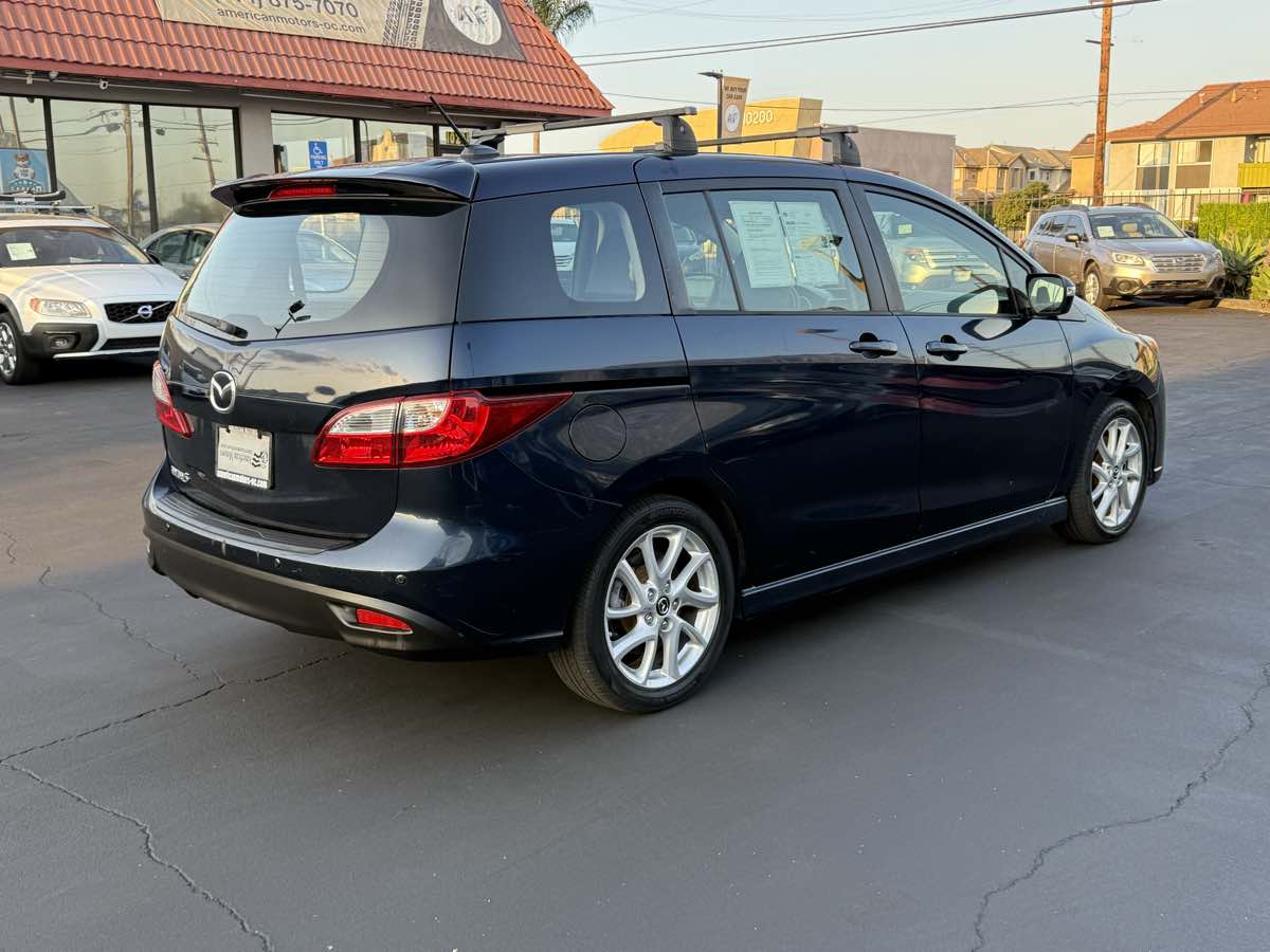 2014 Mazda Mazda5 Grand Touring photo 6