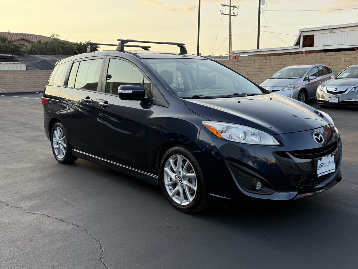 2014 Mazda Mazda5 Grand Touring photo 10
