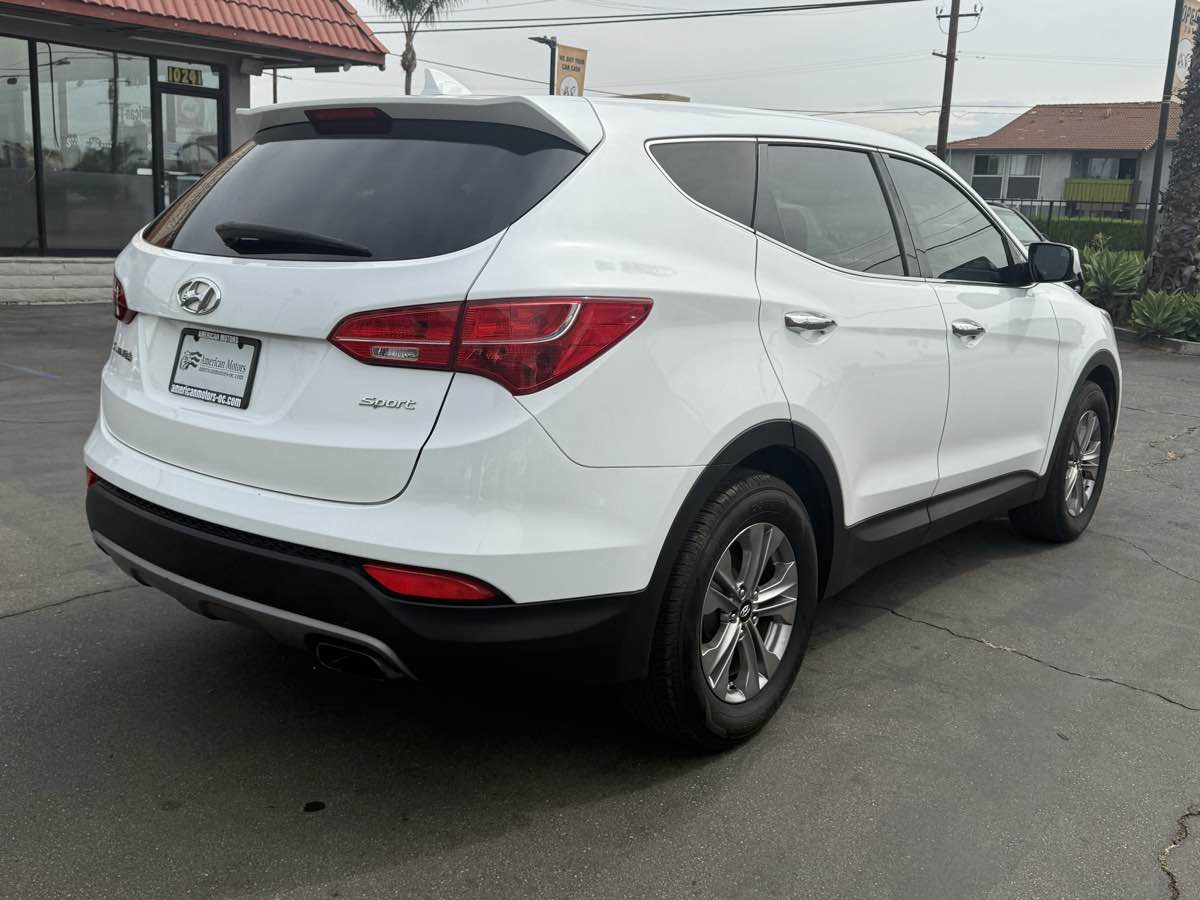 2016 Hyundai Santa Fe Sport Base photo 5