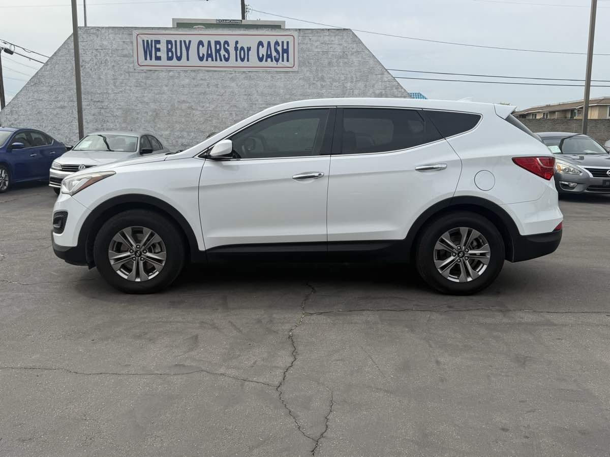 2016 Hyundai Santa Fe Sport Base photo 16