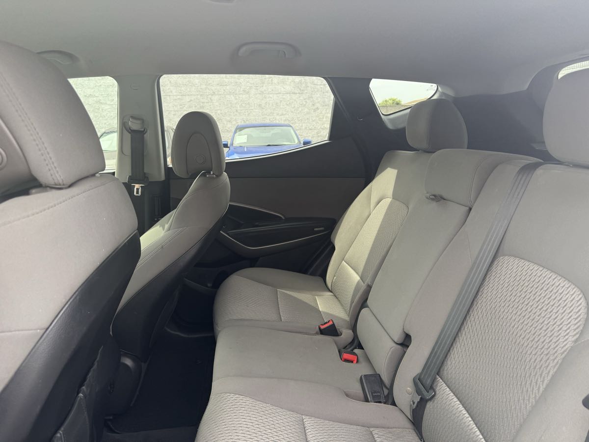 2016 Hyundai Santa Fe Sport Base photo 22