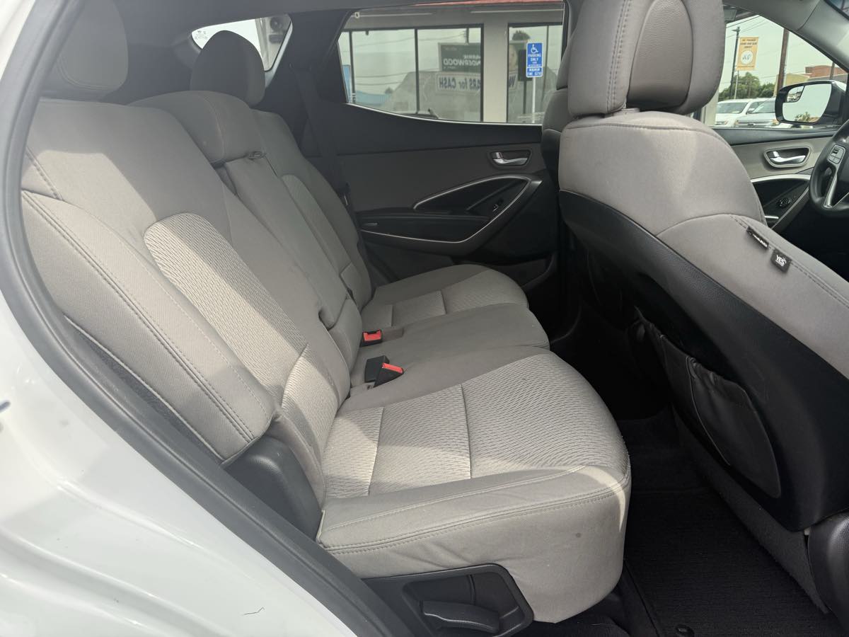 2016 Hyundai Santa Fe Sport Base photo 34