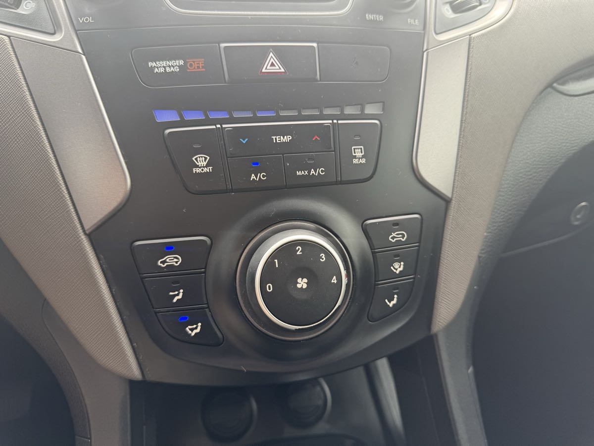 2016 Hyundai Santa Fe Sport Base photo 45