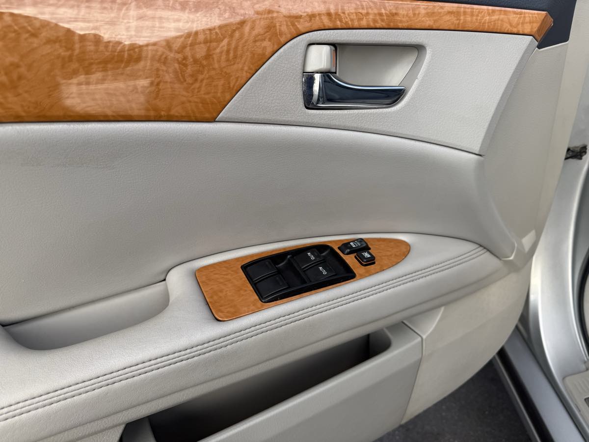 2006 Toyota Avalon XLS photo 15