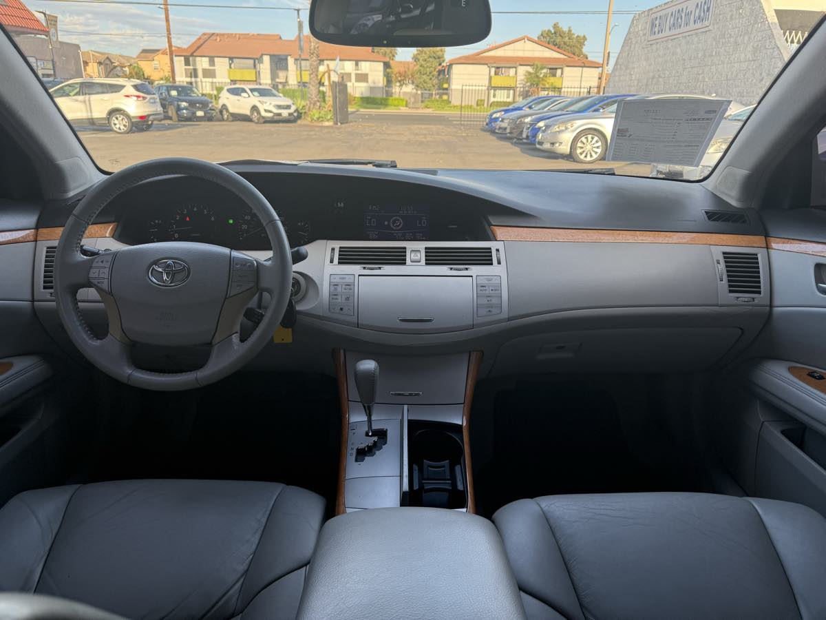 2006 Toyota Avalon XLS photo 23
