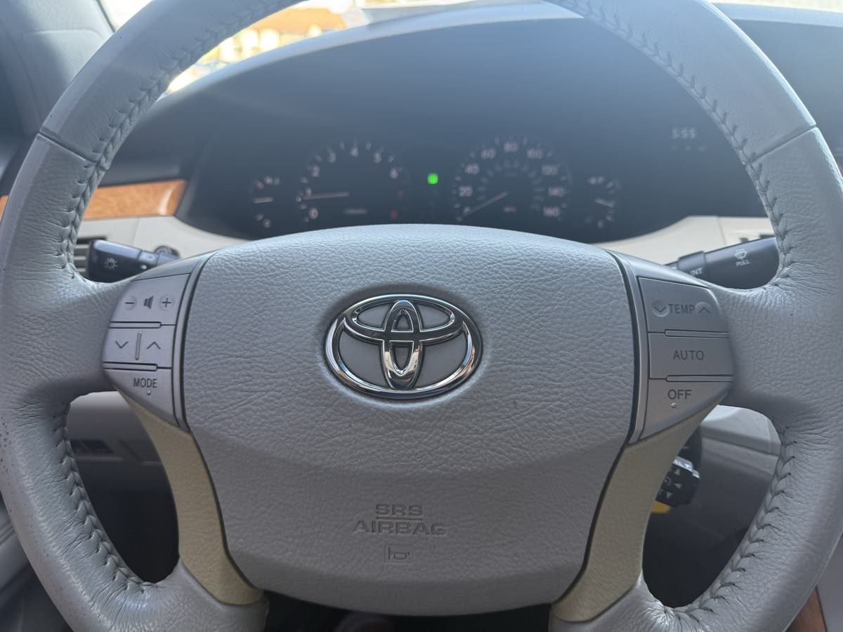 2006 Toyota Avalon XLS photo 35