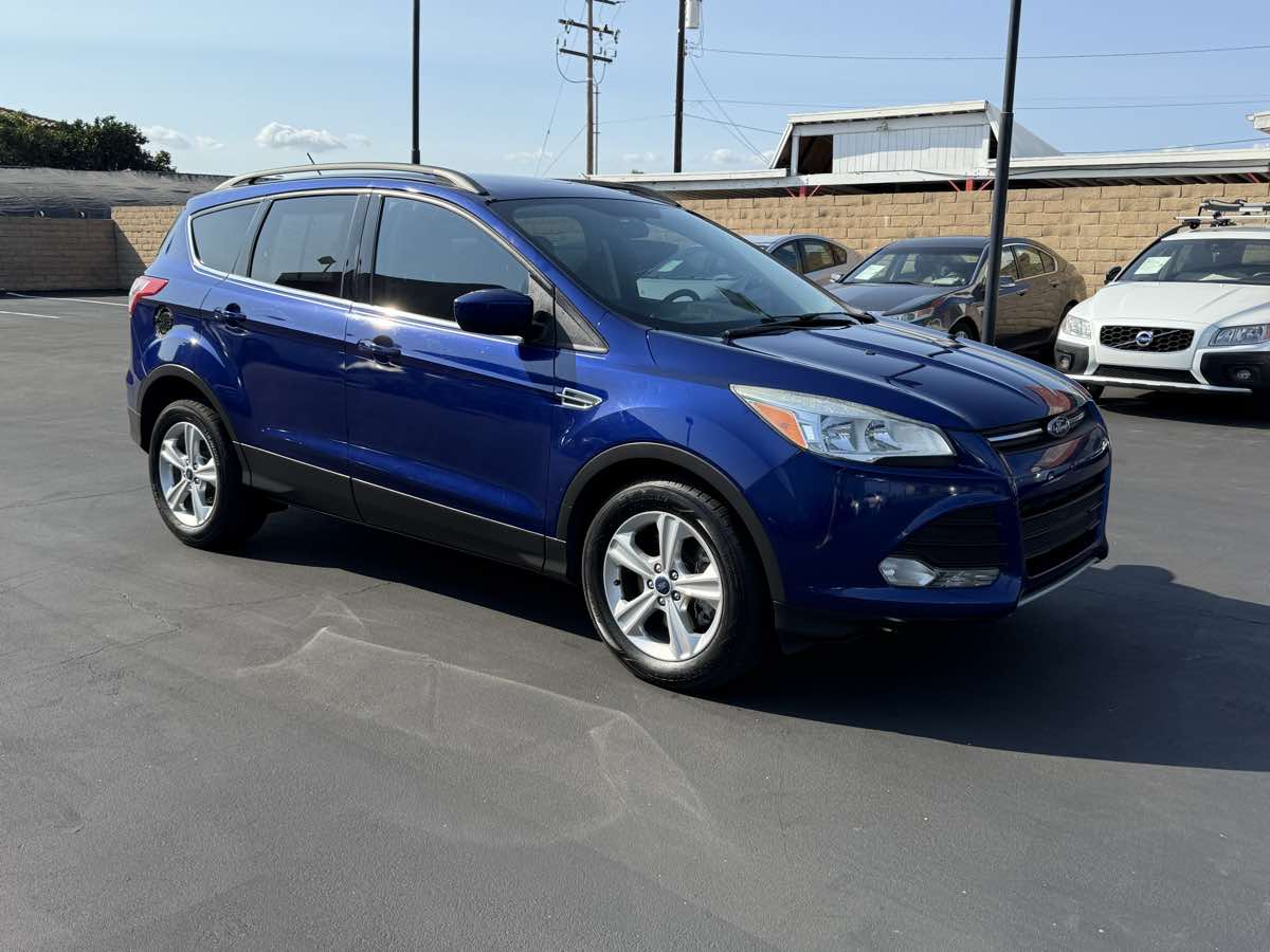 2014 Ford Escape SE photo 5