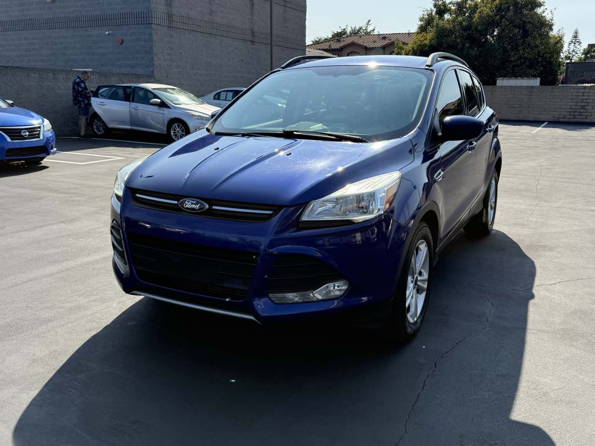 2014 Ford Escape SE photo 9